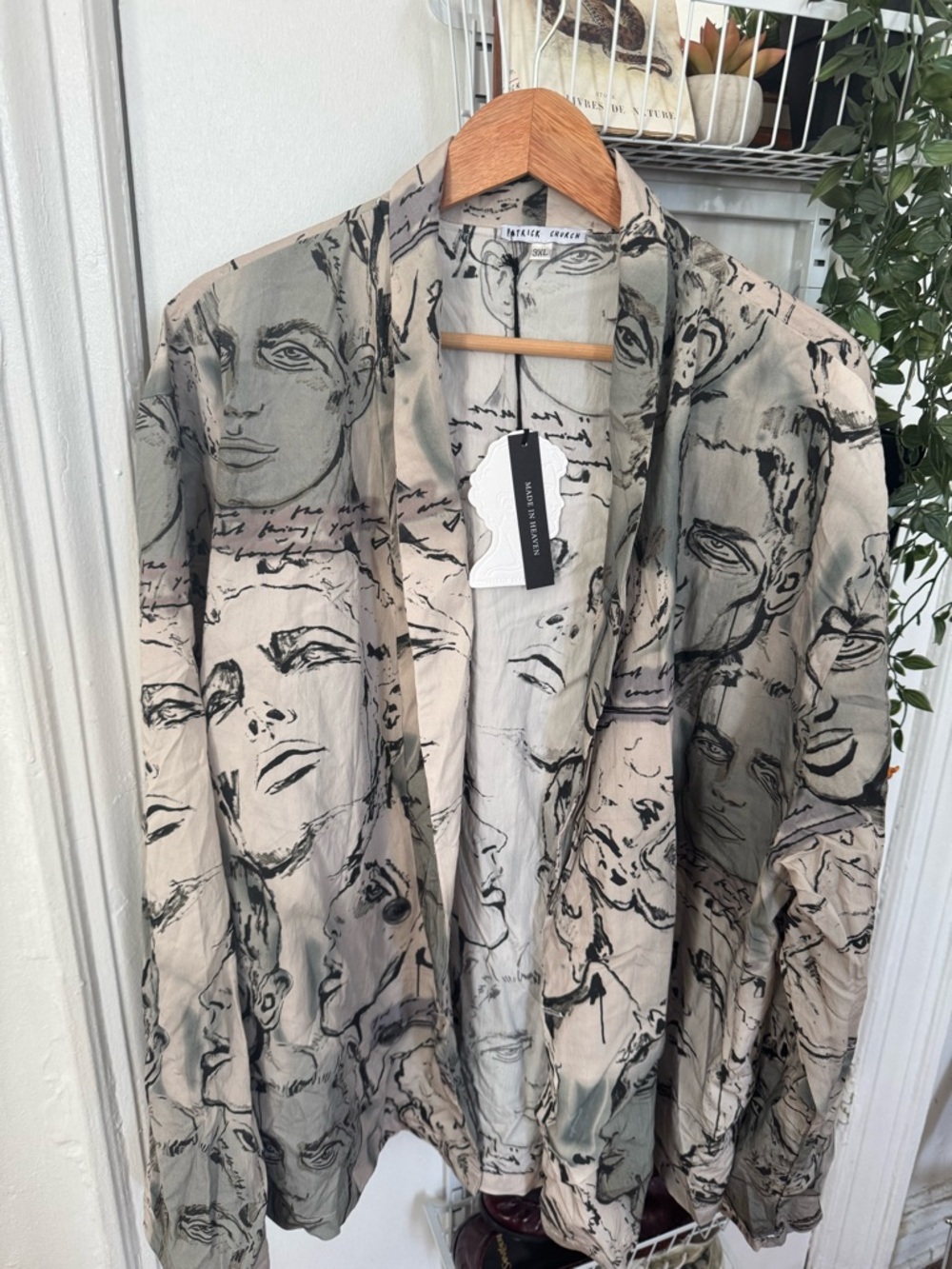 Theatre Products Men's Cream & Black Artistic Print Blazer